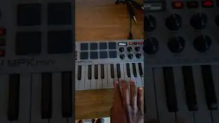 Making a epic classical trap sample #onemanorchestra #trapbeats #classicalmusic