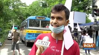 Students protest against NEP outside Kolkata's Jadavpur University