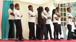 ✨𝐆𝐫𝐚𝐜𝐞, 𝐫𝐡𝐲𝐭𝐡𝐦 𝐚𝐧𝐝 𝐜𝐨𝐧𝐟𝐢𝐝𝐞𝐧𝐜𝐞 𝐨𝐧 𝐬𝐭𝐚𝐠𝐞! Sunnyside Learning Centre - Ongata Rongai’s Grade 5 learners