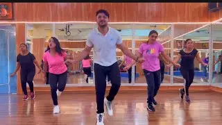 ZUMBA WORKOUT BY SURESH FITNESS BOLLYWOOD FITNESS NAVI MUMBAI
