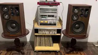 Jazz Variants por Ozzone Percussion Group, Speakers Sansui SP-2500x