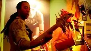 Friction & The Roots Drivers live @ Caf&eacute; Mombasa