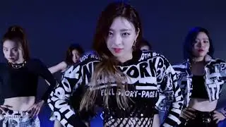 itzy smooth twixtor STUDIO CHOOM