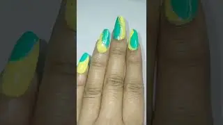 Nail transition video || Easy DIY Nail Design 💛💚✨