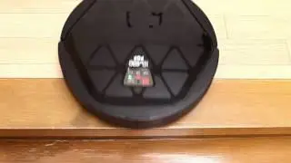 Робот пылесос Iclebo Pop от компании Yujin Robot   