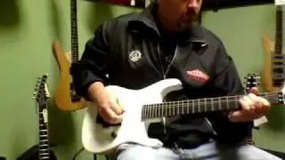 Buddy Blaze K2 guitar quick demo using zoom Q3