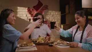 &iexcl;Celebra el D&iacute;a del Pollo con el sabor de La Le&ntilde;a! 🍗