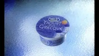 nestl&eacute; yaourt &agrave; la grec - Bruno Decharme