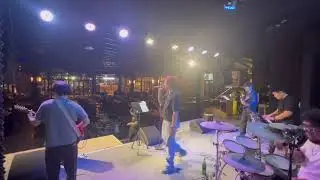 Me Money Team [ Live ]