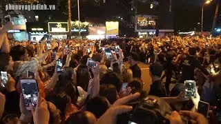 Biển fan đông nghẹt đón Ji Chang Wook ở Sài Gòn, các sao Việt hoàn toàn 