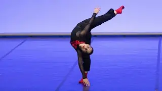 Solo Modern Dance - Anna Usero - Stardanze - Voilà
