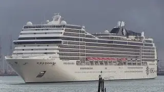 MSC MAGNIFICA - MORNING ARRIVAL AT HORIZON CRUISE TERMINAL SOUTHAMPTON 05/04/22