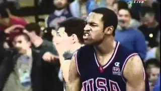 Vince Carter Dunk on Wiess