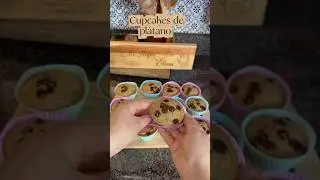 Cupcakes de pl&aacute;tano #postre#cupcakesdeplatano#muffinsrecipe#muffinsdeplatano#postrefacil