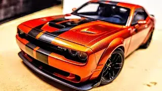 AutoArt 1:18 Dodge Challenger Hellcat Widebody Sinamon Stick Unboxing Review
