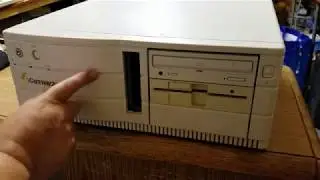 Inside The Gateway 2000 4DX-33V (Part I)