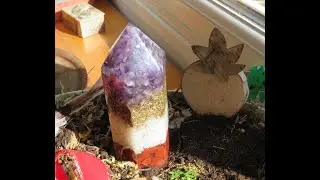 Crystal Resin Layered Point - uniquely crafted by Lifeflows.co.uk