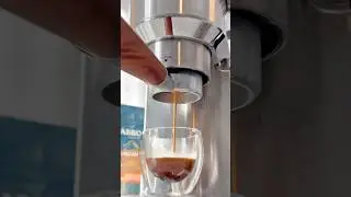 UN BUEN ESPRESSO CON UNA CAFETERA BARATA ☕️ #espresso #cafe #delonghi #dedica