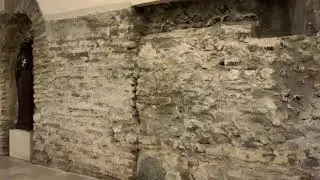 A Glimpse into St Martins -1. Focusing on the Roman Walls
