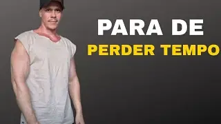 VOCÊ NÃO GANHA MÚSCULOS POR QUE ESTÁ FAZENDO EXERCÍCIOS DEMAIS