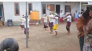 Tari Bali ditari kan oleh anak anak #bali #pulaubali #video #videos #land #budaya #budayajawa 