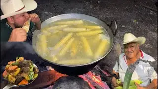 Elotes hervidos 🌽 esquite y tepanyaki en el rancho.