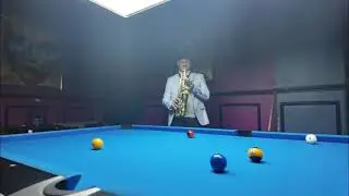 Petite Fleur ( Sydney Bechet ) . Alto saxophone by Omar KHITER . Sax-Omar . Loft pool .