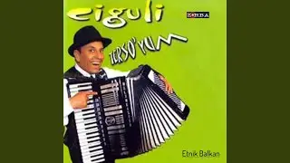 Tersoyum