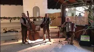 Wein Wein Wein - Heurigenlied von Gottfried Kaghofer | Trio Kaghofer-Angerler | Weinlied