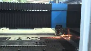 YAWEI HLB 1530 WITH PANASONIC 2.5KW CUT SS 4MM.mp4