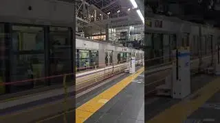 Lebih murah dari platform screen doors - #keretakomuter #indonesia layak contoh ala #jepang #safety