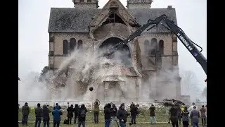 Demolishing a German church - 2018