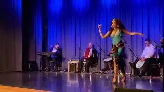 Meniyah Belly Dance to Egyptian Live Music by Mazzikatea Europe