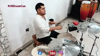 EL AGUACERO Y RON CON COCA COLA, Apenas ensay&aacute;ndolas en el ensayo con La Explosi&oacute;n Colombiana. 