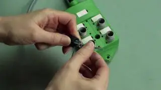 Sensor/Actuator Cable Box with QUICKON connection technology - Phoenix Contact
