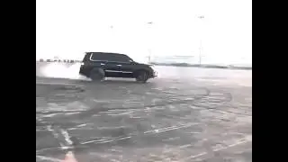 Azeri avtoslar (Lexus Lx570(super drift)