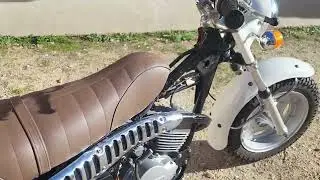 Suzuki vanvan rv125 Philippe l'atelier 84 cyclos France Vaucluse 