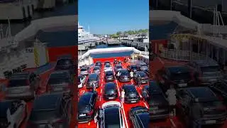 Паром готовится к прибытию в Норвегию