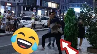 the funniest prank ever from Bushman in Milan 😂🤭🤫💯