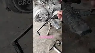 An excellent Jugaad to fix the bike's gear lever.?