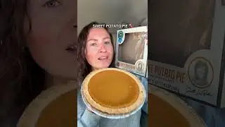 pumpkin pie vs. sweet potato pie 🥧🍂 which is better? #pie #thanksgiving #dessert