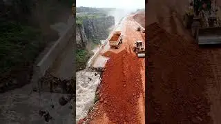 A terrible miracle caused a huge road collapse using large truck to fill it with concrete and repair