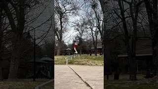 Feels good to get back into skating!! #shotoniphone #wakeboarding #skateboarding #skate #lake #viral