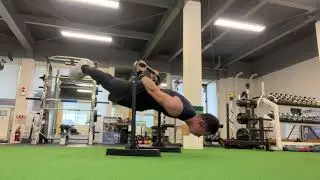Front lever pull up and back lever pull up practice 