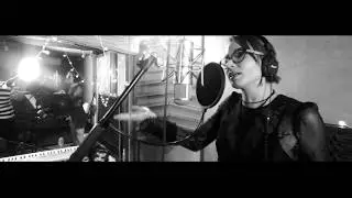 Majida Issa - Pero No Llorando (Versión Acústica)