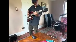 Intro (cover) to the song Star Sail (The Verve) loop pedal.