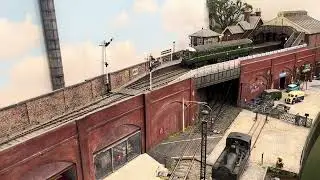 DMU Leaves The Station on Offerston Quay