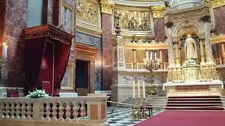 Ołtarz gł&oacute;wny w Bazylice św.Stefana w Budapeszcie