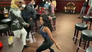 Jamie Foxx and Porscha Coleman- Dad Stop Embarrassing Me! -Netflix