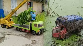 Truk Tua Oleng Masuk Parit, Evakuasi Truk Terbengkalai Di hutan || versi miniatur Truk